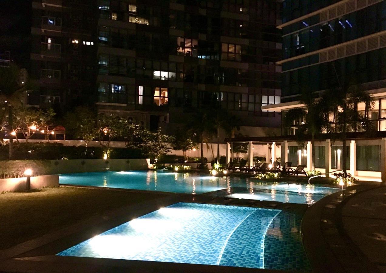 Daniella'S Modern & Cozy Suite In Uptown Bgc Manila Eksteriør bilde