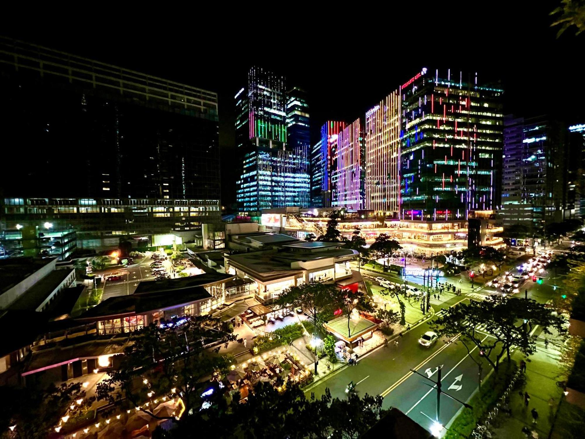 Daniella'S Modern & Cozy Suite In Uptown Bgc Manila Eksteriør bilde